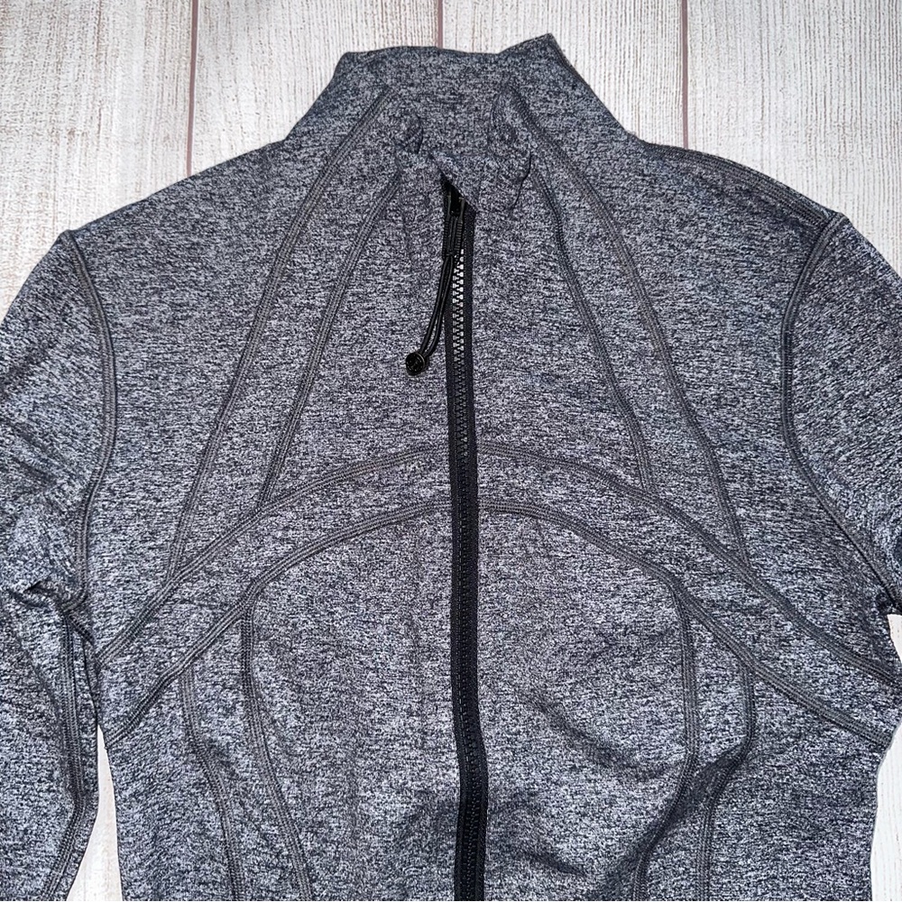 Lululemon Zip and Leggings Set - Picture 4 of 15